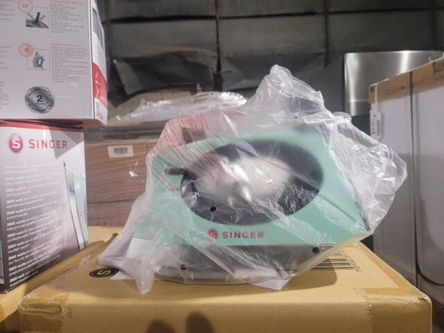 NEW | Singer SteamCraft Plus steam iron | ceramic soleplate | 2600W | 300ml tank | colour: mint grey