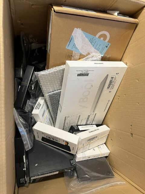 Samsung Handys, Smartphones & Laptops 48 Stück | C Ware | 2023 Modelle | Samsung S23, Z Fold 4, Z Flip 5, Galaxy Book 3 360