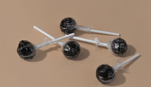 18 Pal. Liquorice lollipops; 150 pieces per 1650g bag