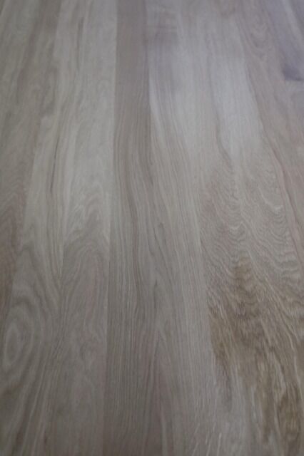 Esstisch Tisch + Baumkante + Wildeiche+ XX-Metallgestell