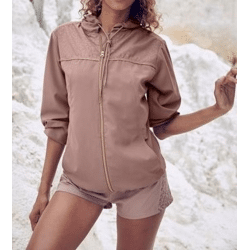 Sportlich-schicker Mix von Bench