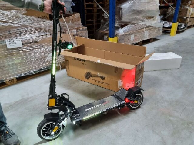 E-Scooter und E-Bikes Xiaomi, Segway, Egret, Ducati, Niu, Aprilia u.v.a.