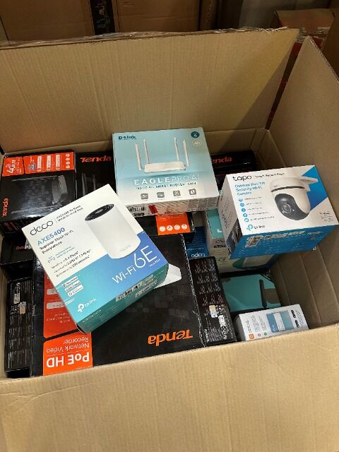 Netzwerkzubehör: LAN-Adapter, Router, Wireless Access Points, Signalverstärker, Netzwerk-Hubs & Switches, Repeater, Hotspots u.v.m.