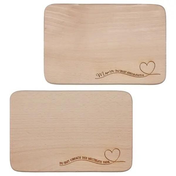 Fr&uuml;hst&uuml;cksbrettchen-Set Mama & Papa - 2/s - Pers&ouml;nliche, langlebige Schneidebretter aus Holz