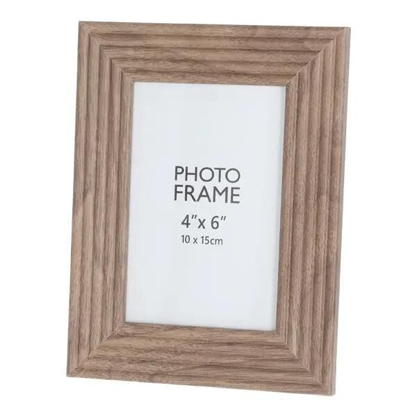 Klassischer MDF-Bilderrahmen mit Rillen f&uuml;r 10x15cm Fotos - Elegante Ausstellung