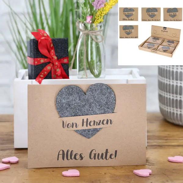Kraftpapier Gru&szlig;karten mit Filzherz, 4er-Set - Handgefertigte Eleganz