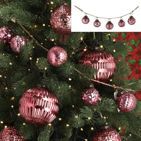 Rosa Girlande mit Christbaumkugeln &ndash; Deko Ornament 50cm