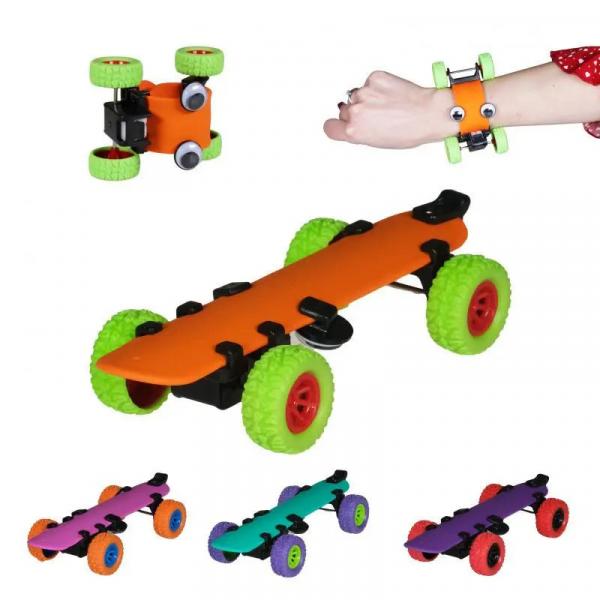 Snap bracelet in skateboard design, 15cm