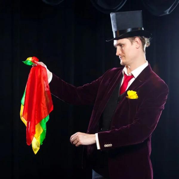 Set von Jonglier- und Gymnastikt&uuml;chern