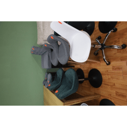 Bar stools various individual pieces  