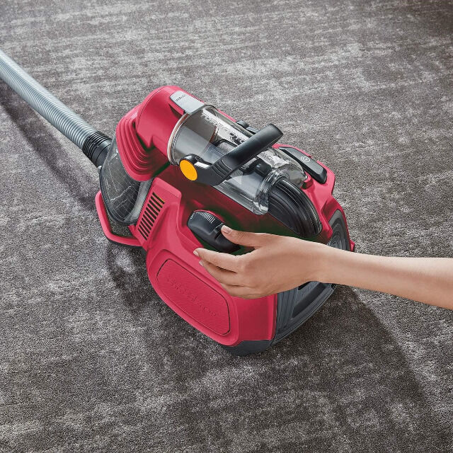 AEG LX7-2-FFP Zyklon Boden Staubsauger, beutellos, 9 m Aktionsradius, waschbarer E12-Filter, DustMagnet Kombidüse, Hartbodendüse