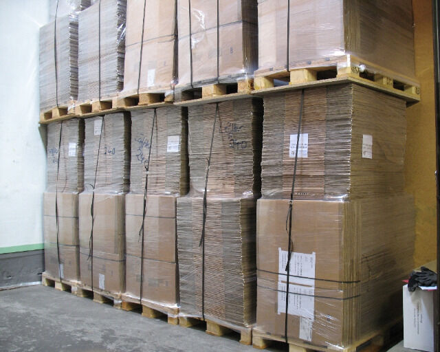 Versandkartons 220 Stück - 2-wellig Innenmaße LxBxH 590x380x270mm ab Werk Hamburg