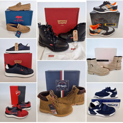 Ein schicker Mix aus italienischen Schuhen für Männer, Frauen und Kinder