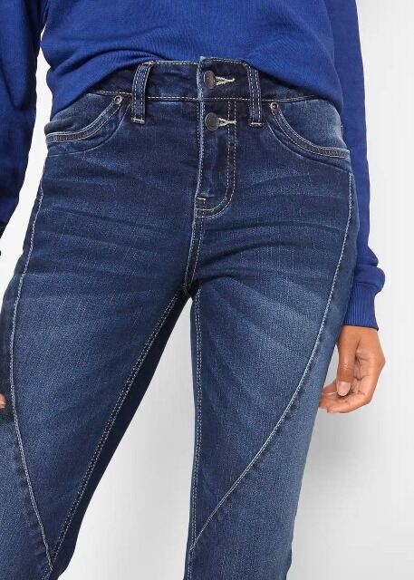 2.90 € pro Stück, Lagerbestand Damenjeans, geeignet für Frühlings-, Herbst- und Wintersaison, Textilien, Kleiderreste, Textil Restposten