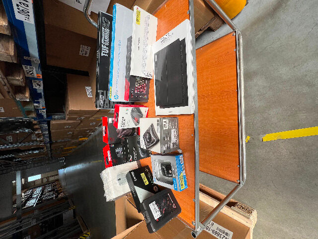 Tastaturen und Mäuse