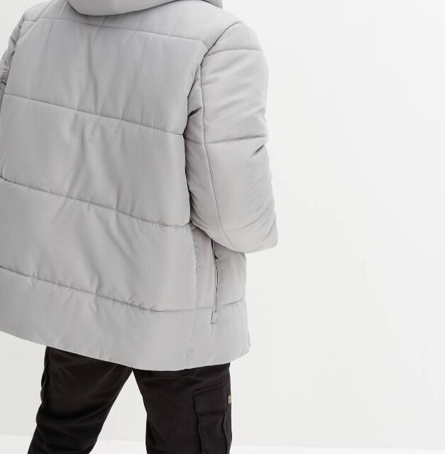 Herren-Kapuzenjacken im Großhandel, A-ware, Neuware, Palette Kleidung kaufen, Großhandel, RESTPOSTEN, Textilien Restposten