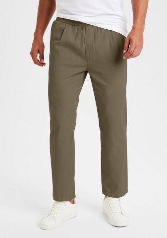 Herren-Hosen Mix Lagerware: Top-Preise ab 2,30 €!