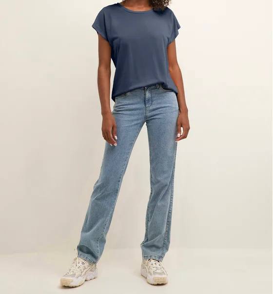 Leichte Damen-T-Shirts für jede Jahreszeit – Stylisch und erschwinglich