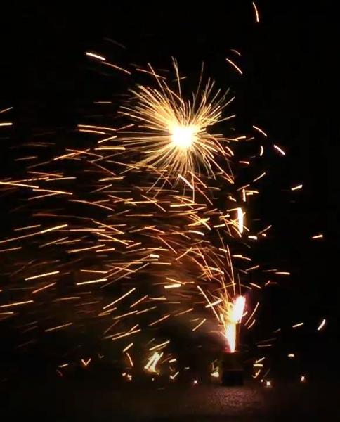 Inferno, 3-tlg. Batteriesortiment Feuerwerk