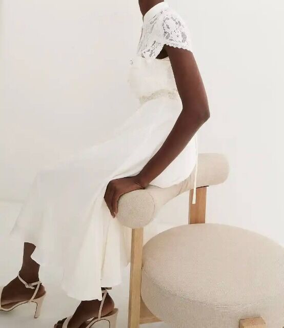 Exklusive Damenkleider auf Lager – Jetzt zum Top-Preis und mit weltweitem Versand 