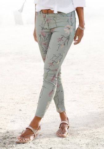 Komplettes Sortiment der Marke Lascana auf Lager – Herbst-, Winter- und Frühlingsmode für Damen, sofort verfügbar und versandbereit!