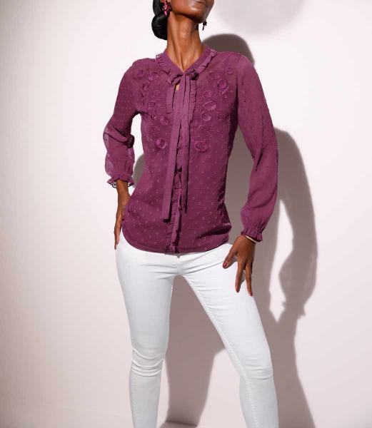 Bluse m. Stickerei + Top, beere