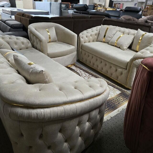 Chesterfield Sofas & Maßgefertigte Sofas