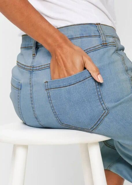 2,90 €/Stück - Damen-Jeansrock, Lagerbestand, Frühjahr-Sommer-Saison, Größen 38-54, schneller Versand