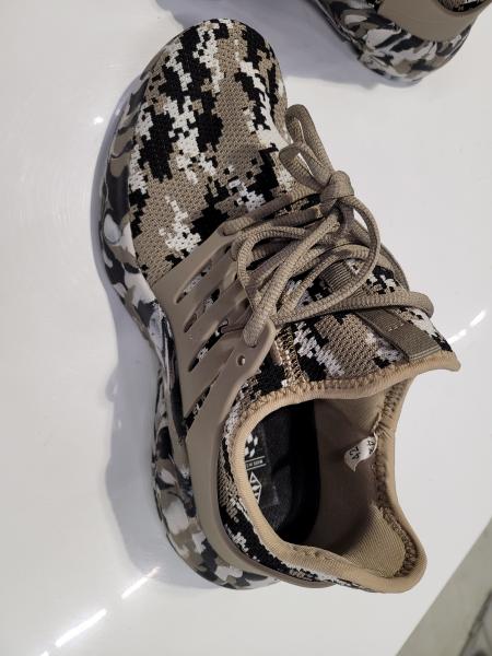 Sneaker sortierte Größen, ca. 6-8 Modelle für Damen und Herren