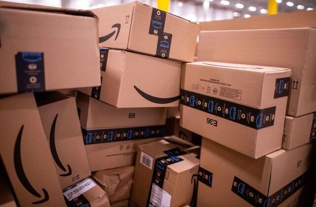 Amazon Kartons, originalverpackt und Neu