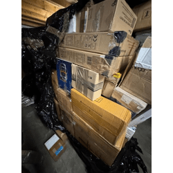 Freshly received! 10 returned pallets real approx. 180cm high