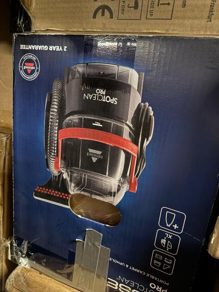 Frisch reinbekommen! 10 Retouren Paletten echte ca. 180cm hoch