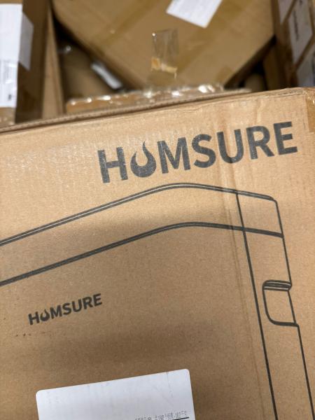 Frisch reinbekommen! 10 Retouren Paletten echte ca. 180cm hoch