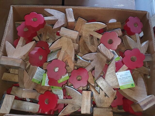 Deko-Holzblume Rot auf Sockel 