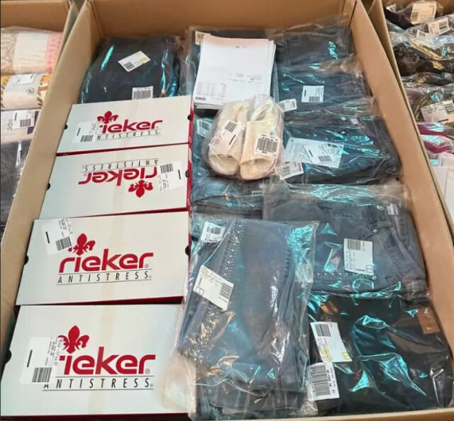 Bonprix Restposten Textilien Großhandel Paletten Bekleidung Mode Fashion Stocklots Clothes Kleidung Sonderposten Schuhe Grosshandel Spezial