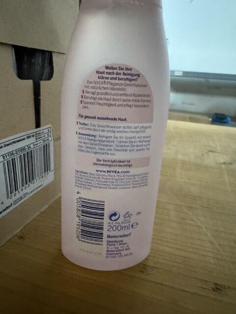 Nivea Pflegendes Gesischtswasser