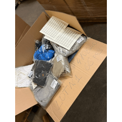 410 € – Markenbekleidung für Damen und Herren (Mix, 66 Stück) – Kundenrücksendungen