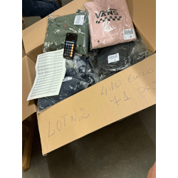 410 € – Markenbekleidung für Damen und Herren (Mix, 71 Stück) – Kundenrücksendungen