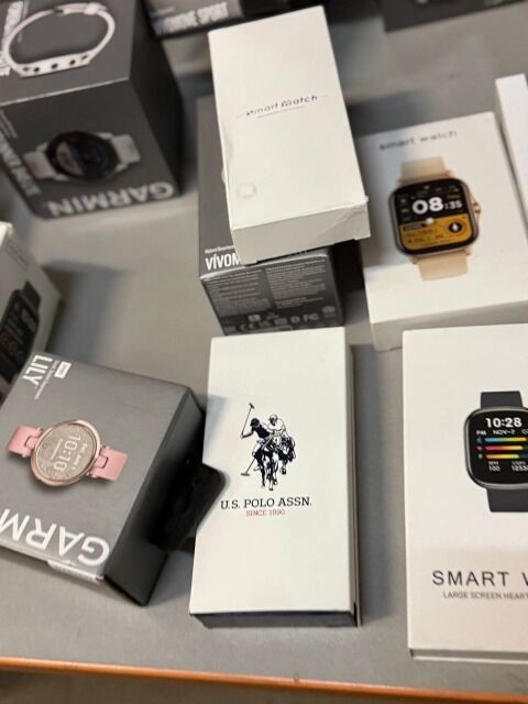 40,79€ pro Stück – Marken-Smartwatches (Mix), 146 Stück, Kundenrücksendungen