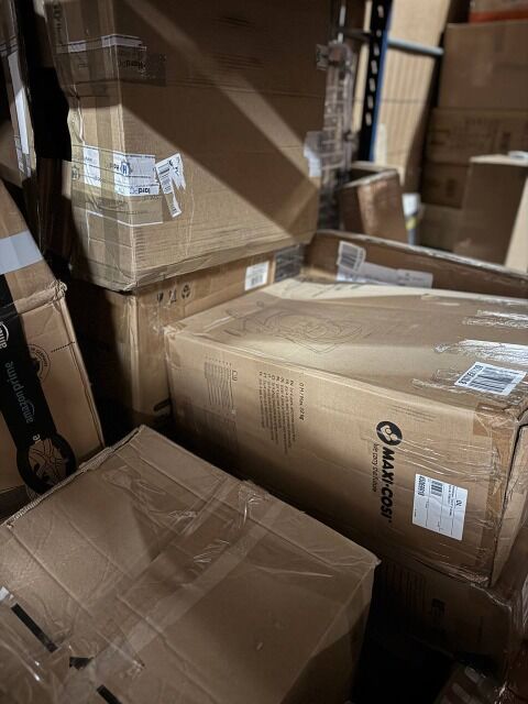 45,45€ pro Stück – Marken-Kinderwagen & Autositze (Mix), 81 Stück, Kundenrücksendungen