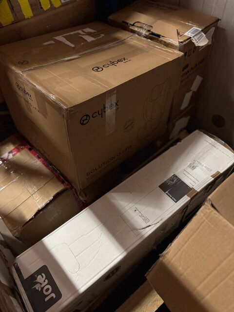 45,45€ pro Stück – Marken-Kinderwagen & Autositze (Mix), 81 Stück, Kundenrücksendungen