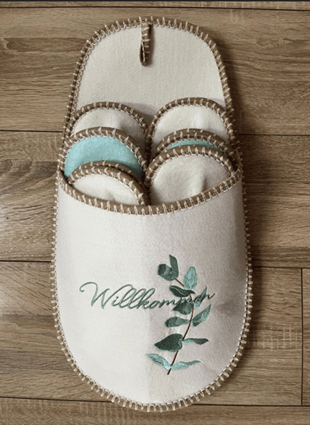 13 teiliges Pantoffel-Set aus Filz, Gästepantoffel, Hausschuhe
