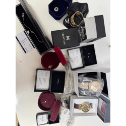 37,99€ pro Stück – Schmuck & Uhren (Mix), 561 Stück, weltbekannte Marken, Kundenrücksendungen