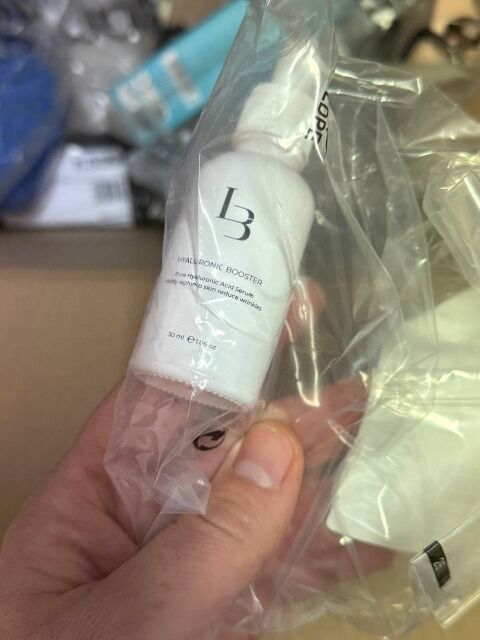 12,65€ pro Stück – Kosmetik & Parfüm (Mix), 102 Stück, weltbekannte Marken, Kundenrücksendungen