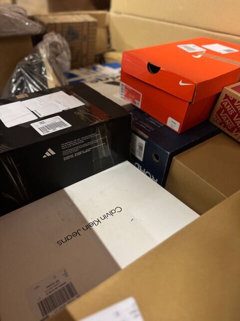 12,50 € pro Paar – Markenschuhe Mix A/B/C, 100 Paar Palette, Top-Marken, alle Saisons