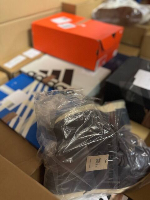 12,50 € pro Paar – Markenschuhe Mix A/B/C, 100 Paar Palette, Top-Marken, alle Saisons