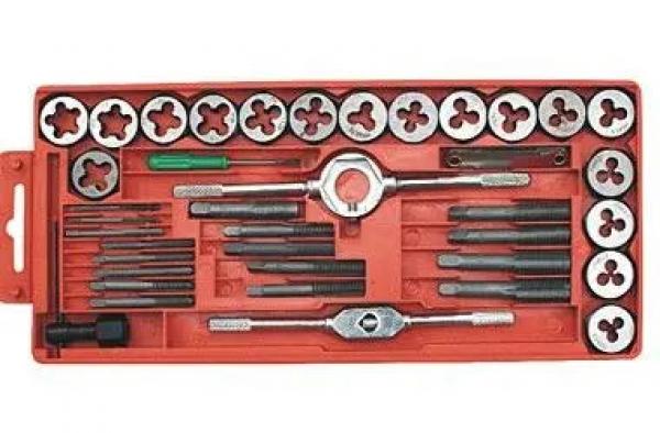 GEWINDESCHNEIDESATZ : Hochwertiger Gewindeschneidesatz - Profi Gewindeschneidwerkzeug-Set f&uuml;r pr&auml;zises Gewindeschneiden