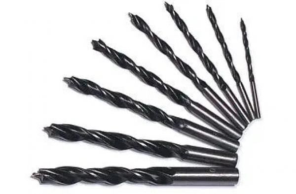 HOLZBOHRERSATZ: Premium Holzbohrer-Set - Professionelles Bohrer-Set f&uuml;r pr&auml;zises Bohren in Holz