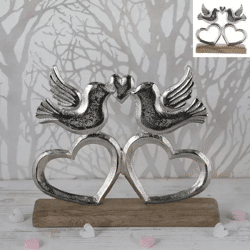 Kleines Taubenpaar auf Fuß, Herzform, Aluminium & Mangoholz, Silber, 18cm