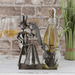 Weinflaschenhalter Brautpaar, 28cm - Romantische Hochzeits-Weinaufbewahrung